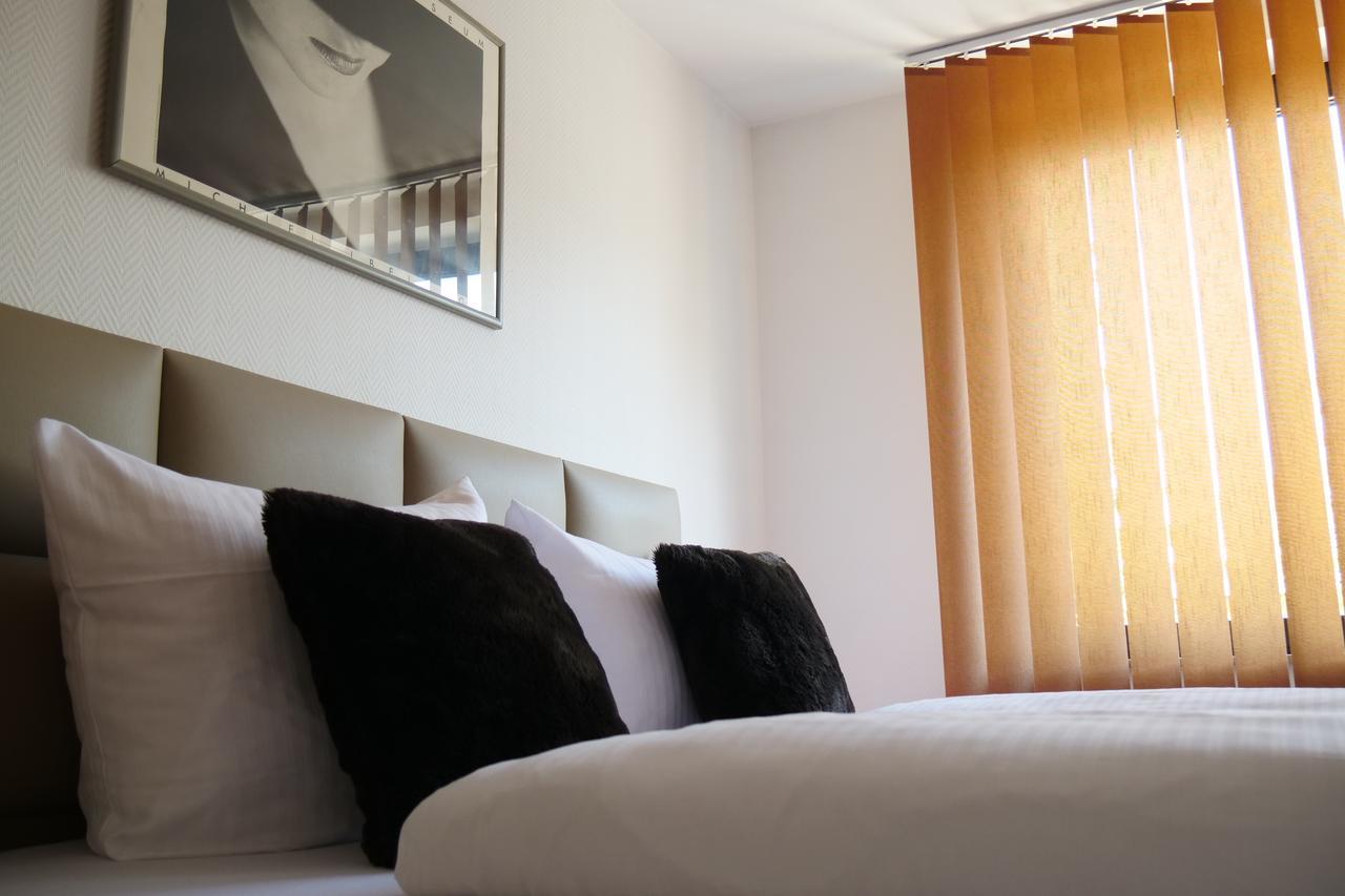 พาร์คโฮเทล แบร์คไฮม์ Hotel แบร์กไฮม์ ภายนอก รูปภาพ