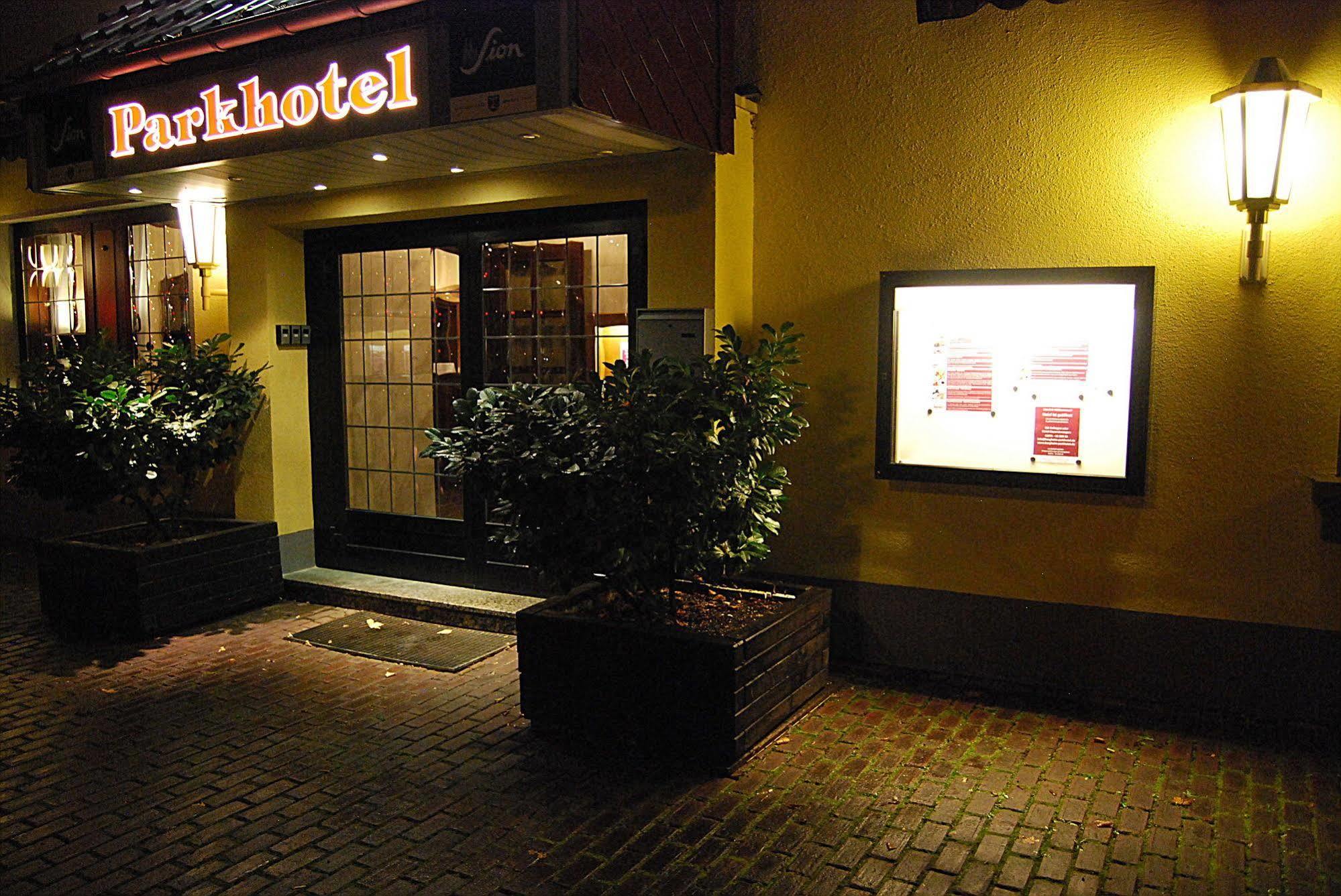พาร์คโฮเทล แบร์คไฮม์ Hotel แบร์กไฮม์ ภายนอก รูปภาพ